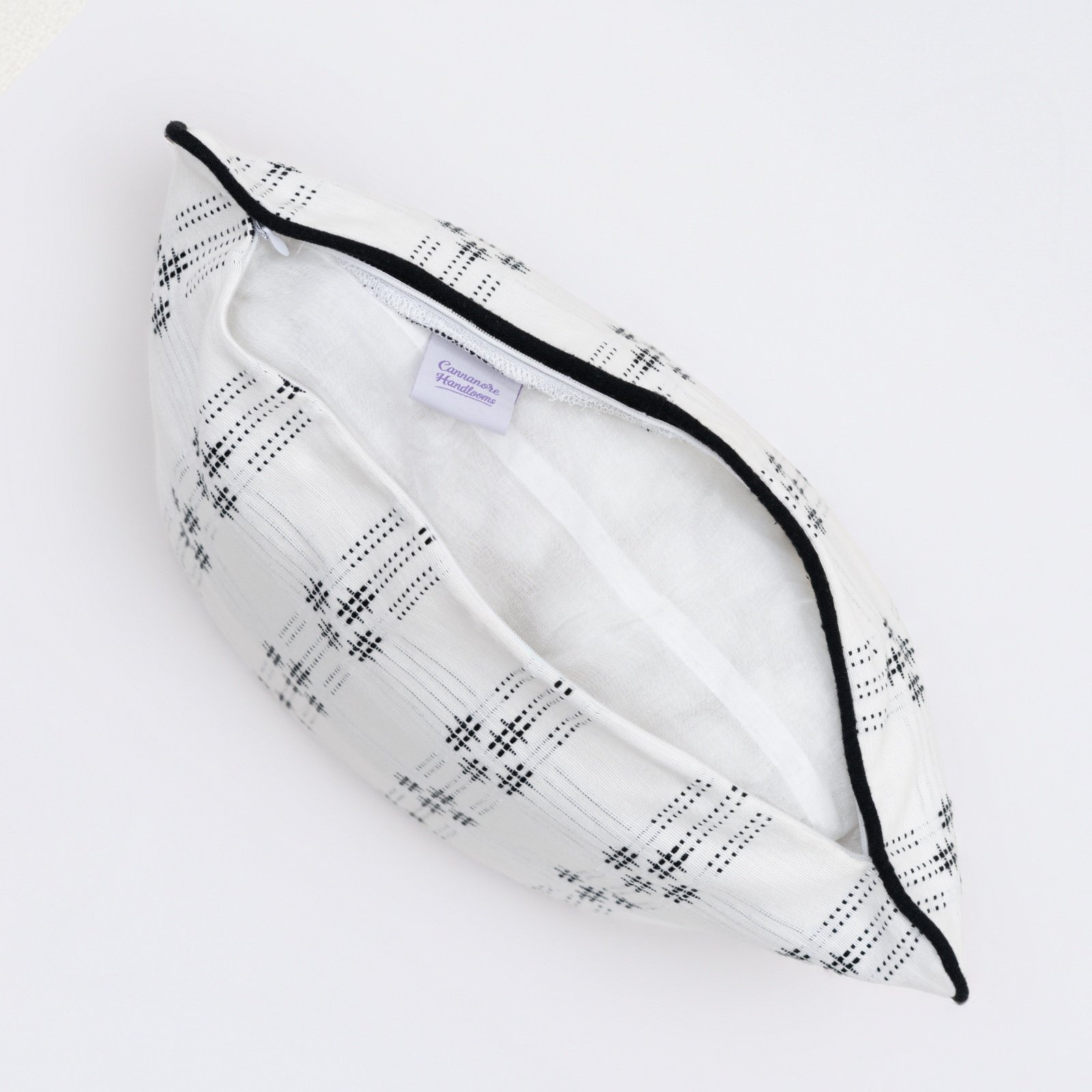 White Mono Dobby Grid 100% Cotton Cushion Cover - Image 3